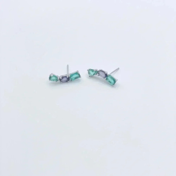 FLORA Stud Earrings - Picture 2 of 4